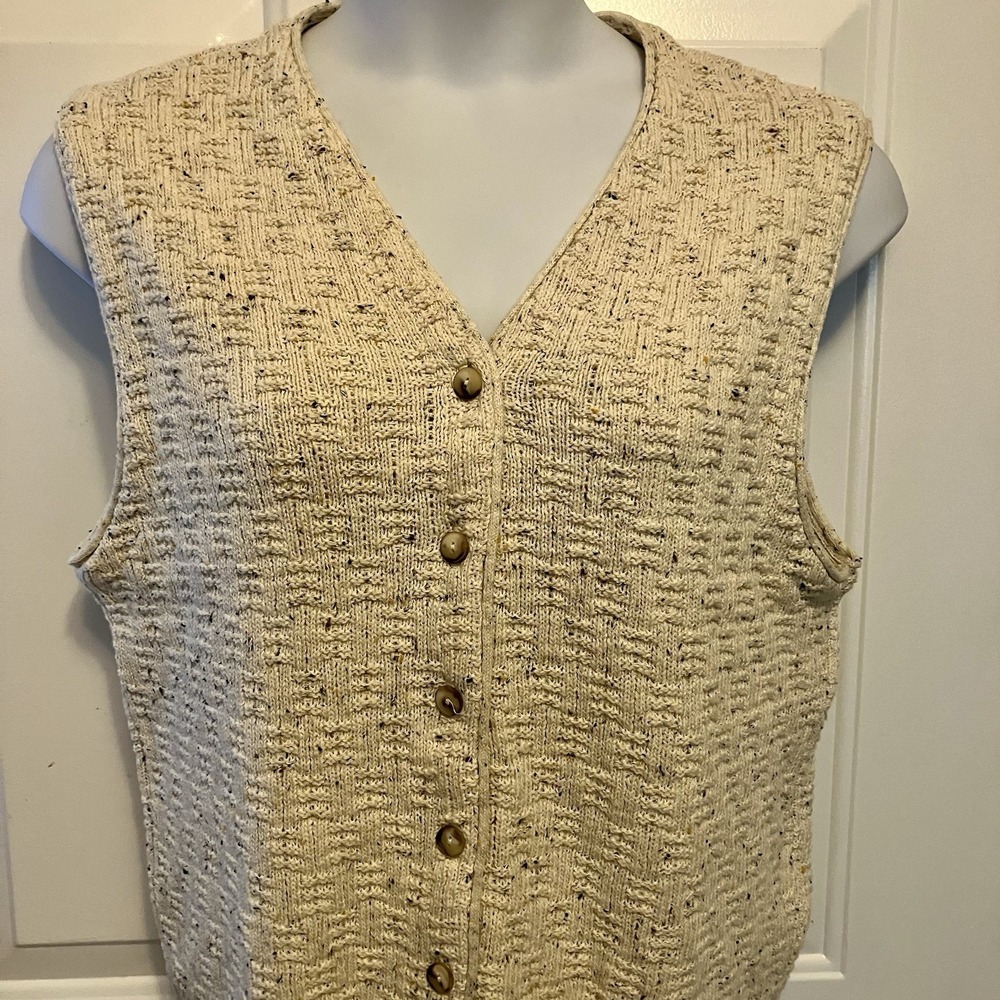 Vtg Harot Sweater Vest Sz Large Ivory Tan Knit Button Up Made in USA Women's